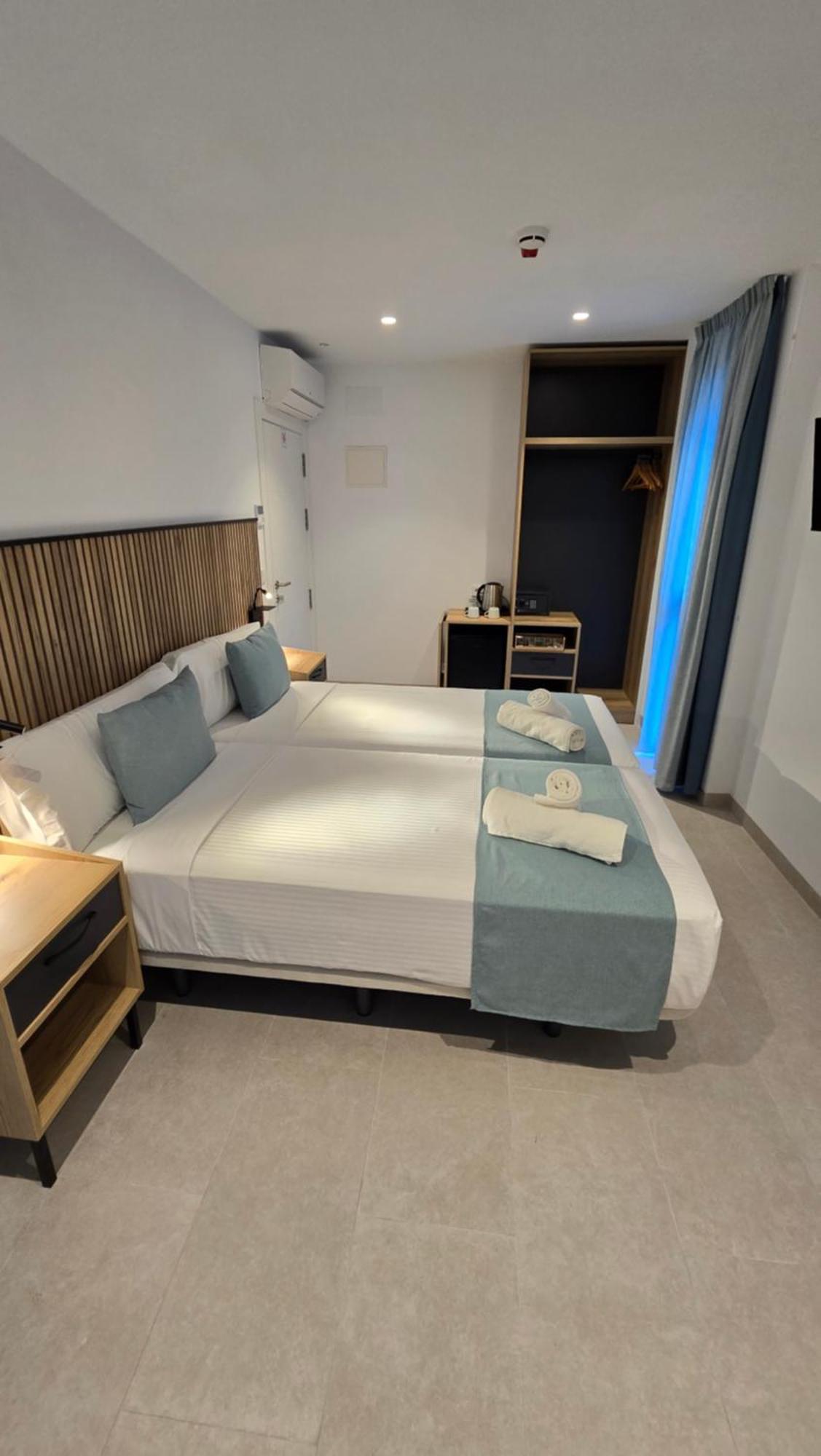 Hostal Rambla 24 By Holihome Αλικάντε Εξωτερικό φωτογραφία