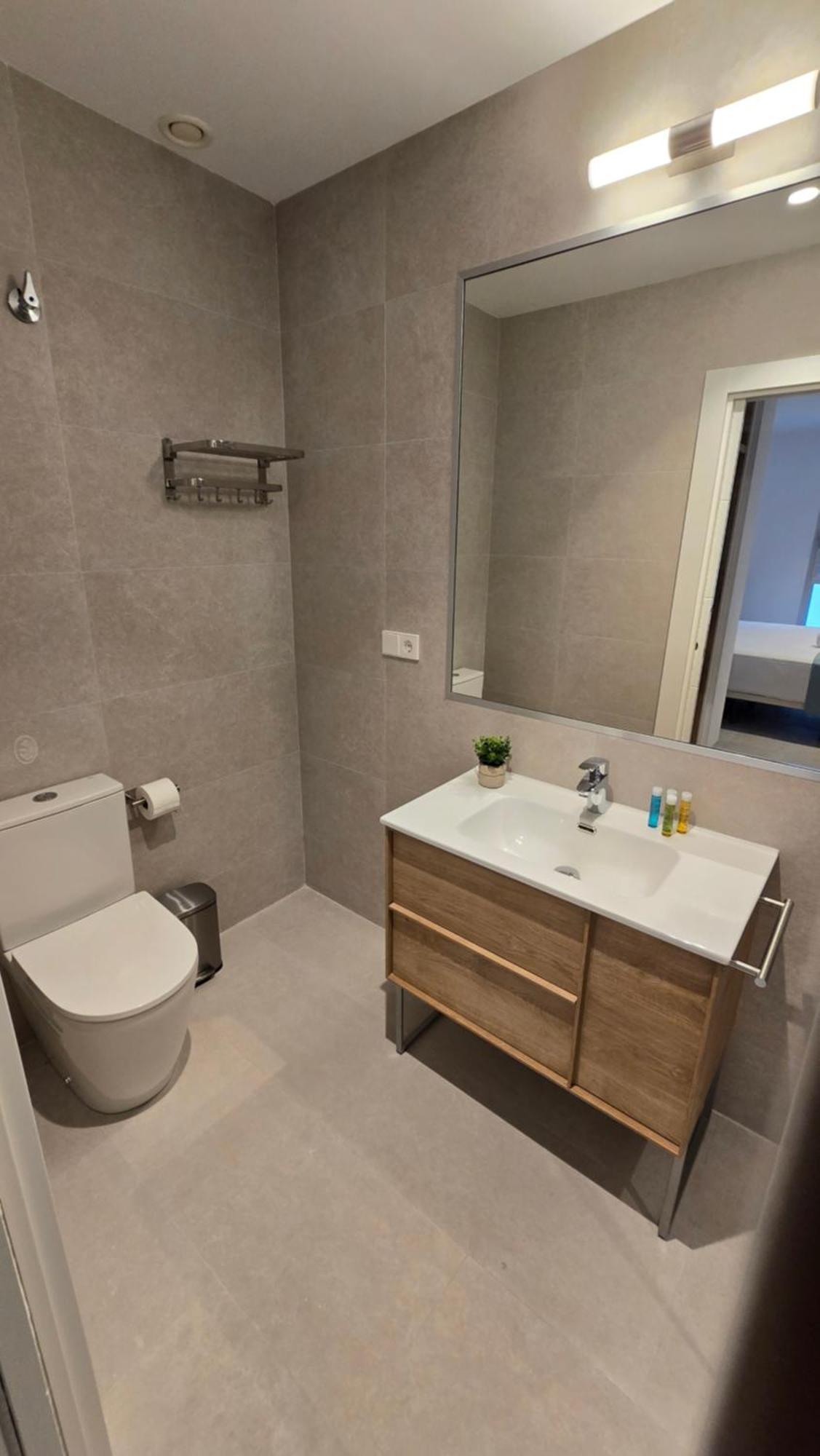 Hostal Rambla 24 By Holihome Αλικάντε Εξωτερικό φωτογραφία