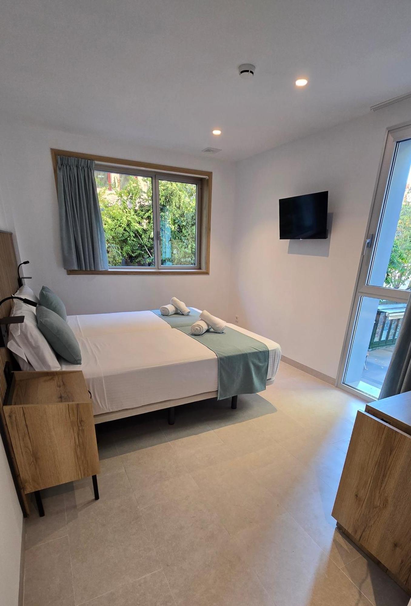 Hostal Rambla 24 By Holihome Αλικάντε Εξωτερικό φωτογραφία