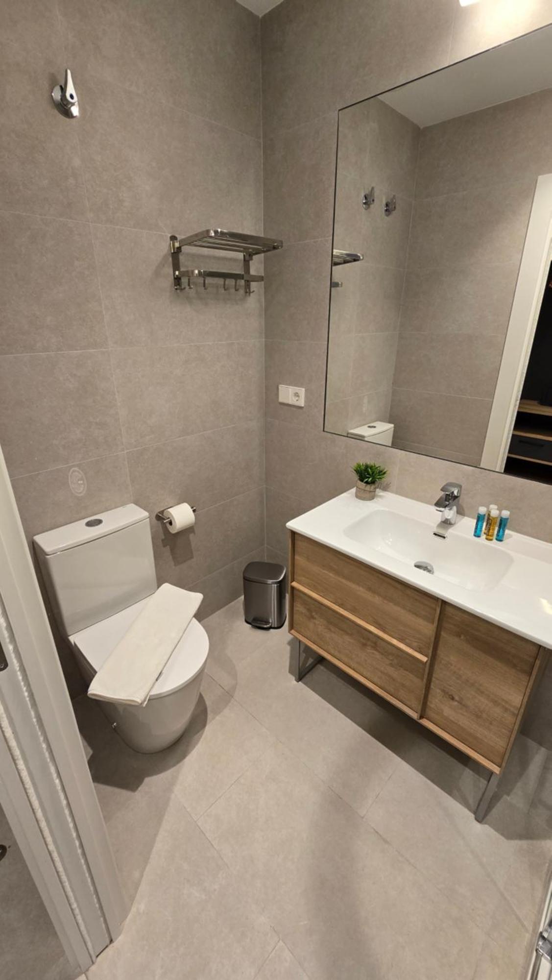 Hostal Rambla 24 By Holihome Αλικάντε Εξωτερικό φωτογραφία